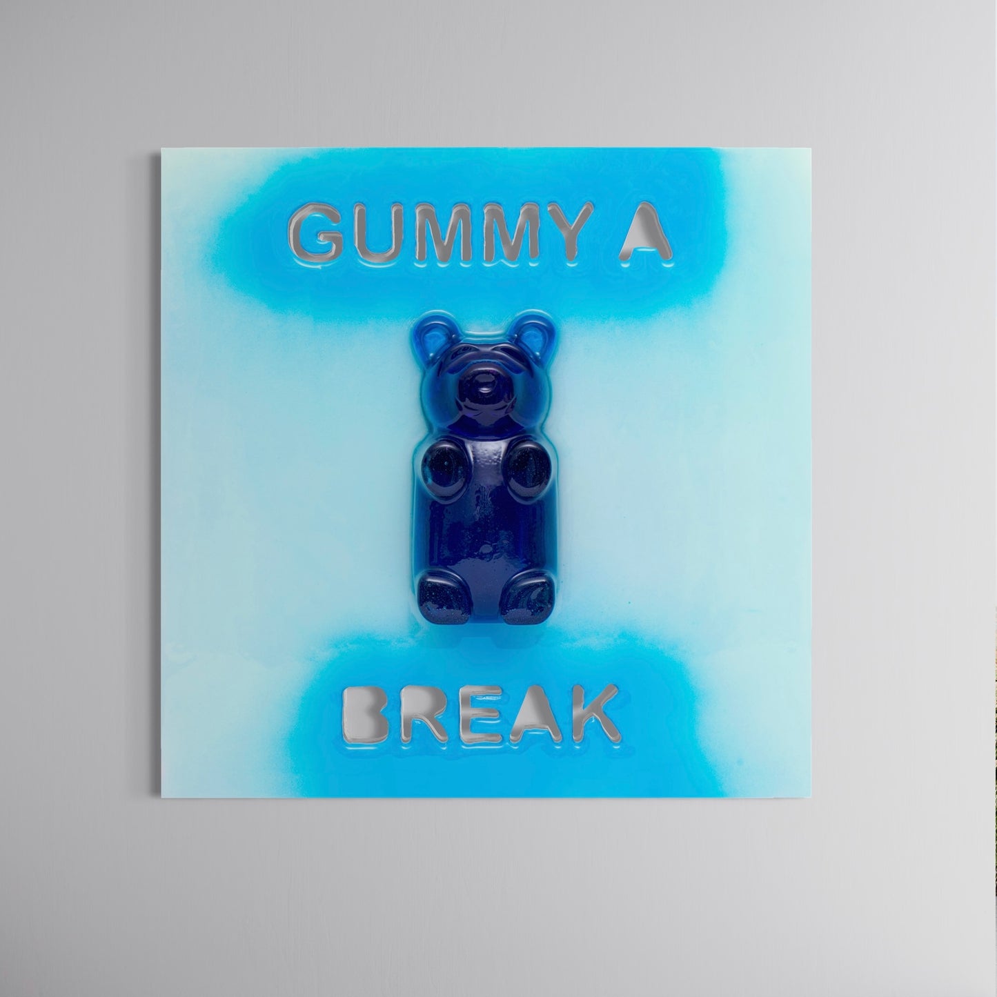 BLUE GUMMY